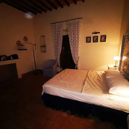 Torre Di Monteneraccio 公寓